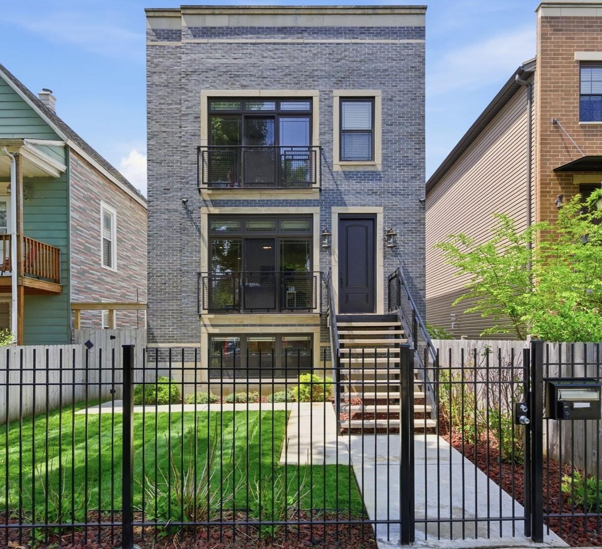 4332 N Monticello Ave., Chicago, IL 60618