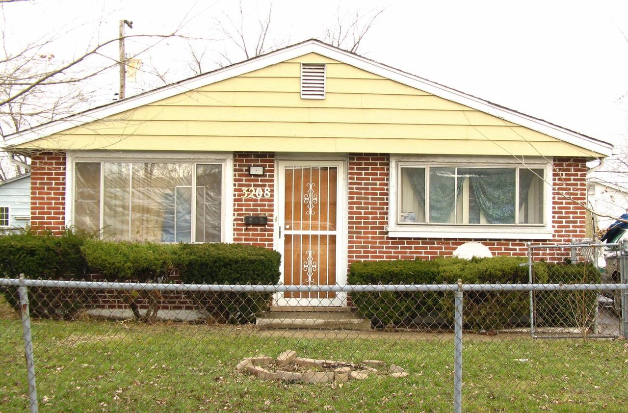 3208 Kinnie Rd., Robbins, IL 60472