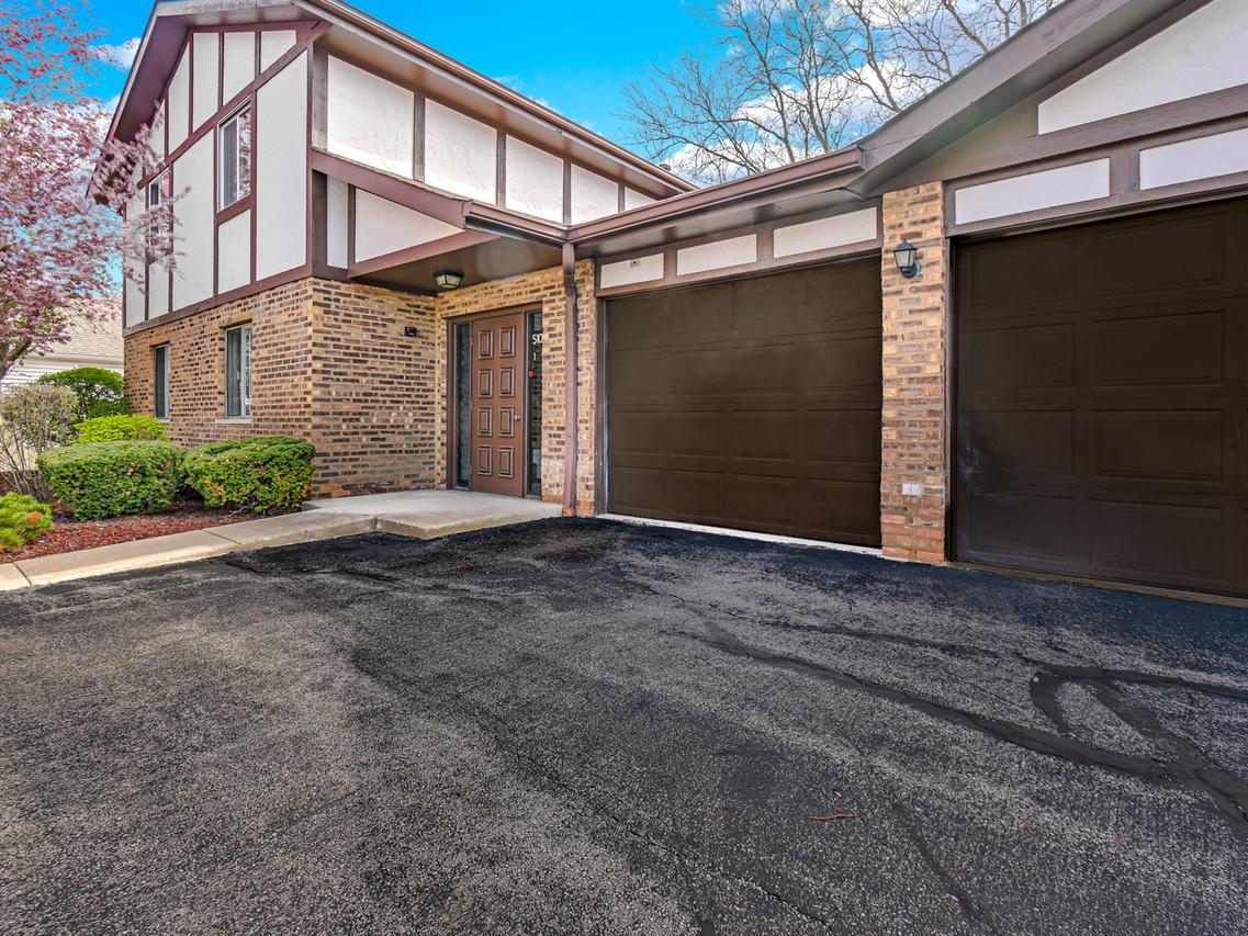 5100 W 122nd St. #2B, Alsip, IL 60803