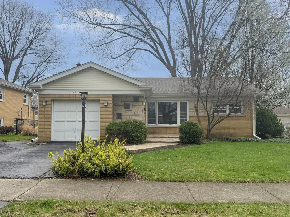 231 S Princeton Ave., Arlington Heights, IL 60005