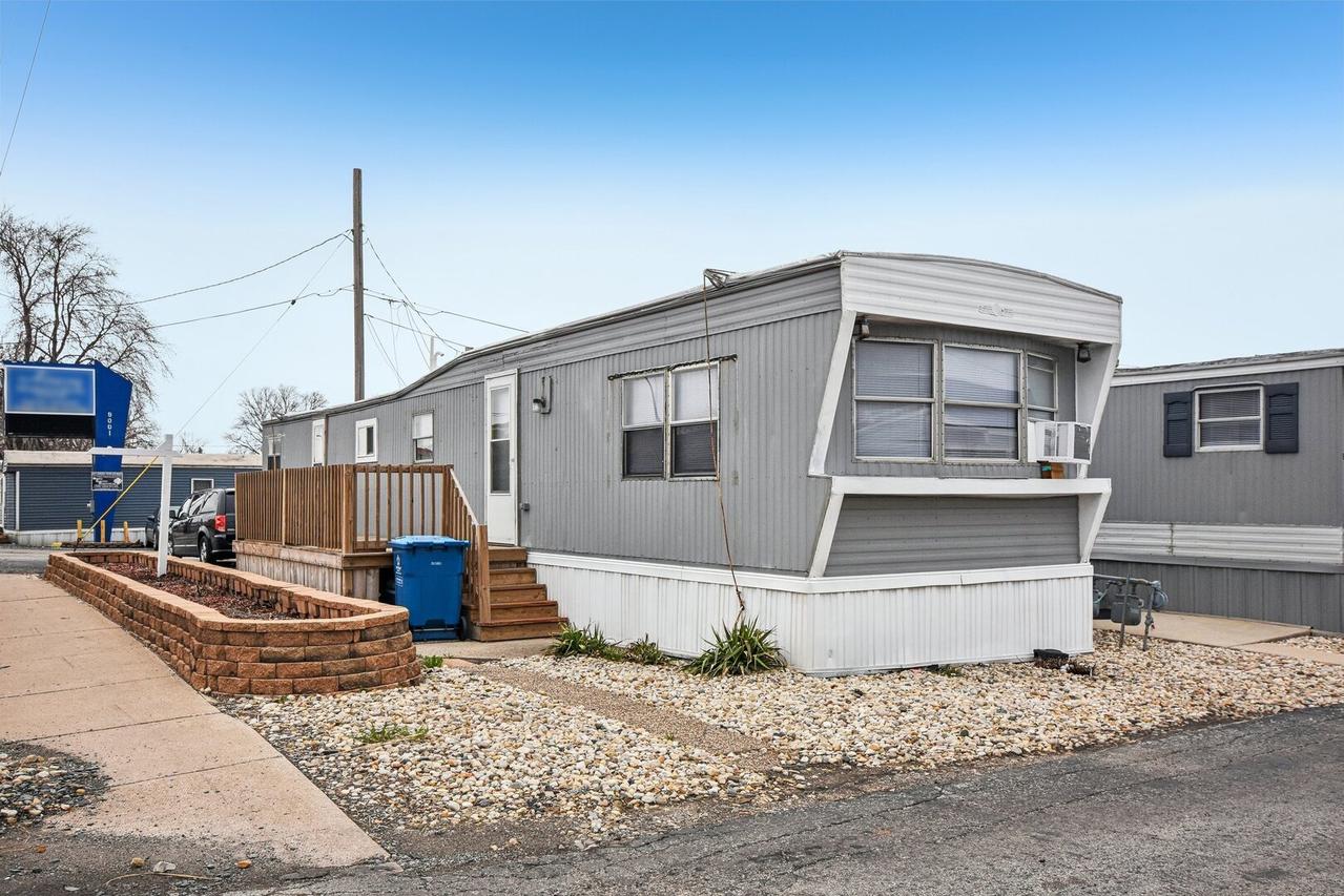 9001 S Cicero Ave. #A, Oak Lawn, IL 60453