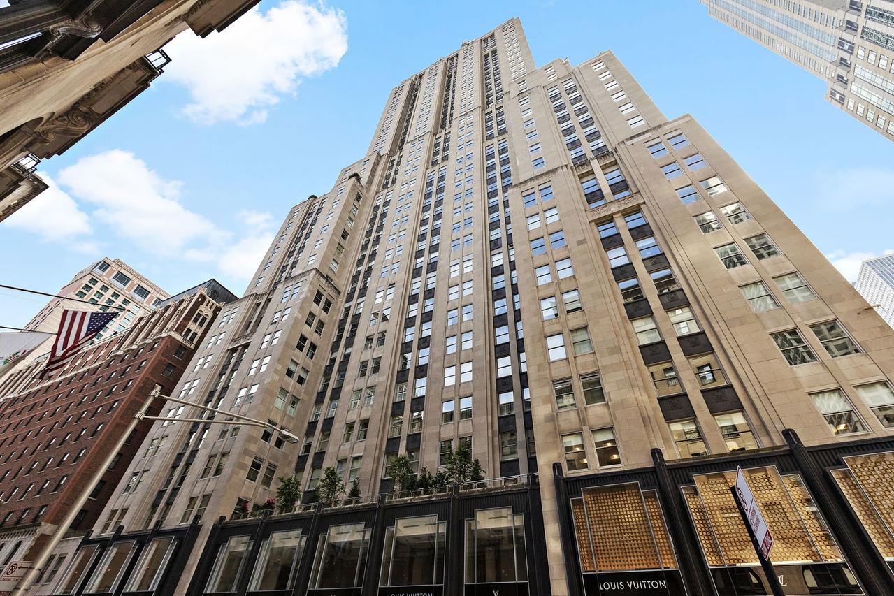 159 E Walton Pl. #5B, Chicago, IL 60611