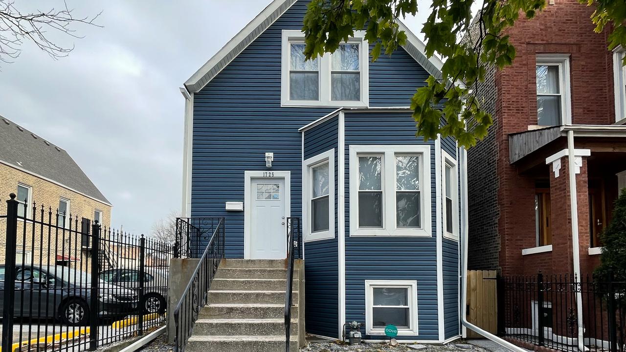 1725 N Kedvale Ave., Chicago, IL 60639