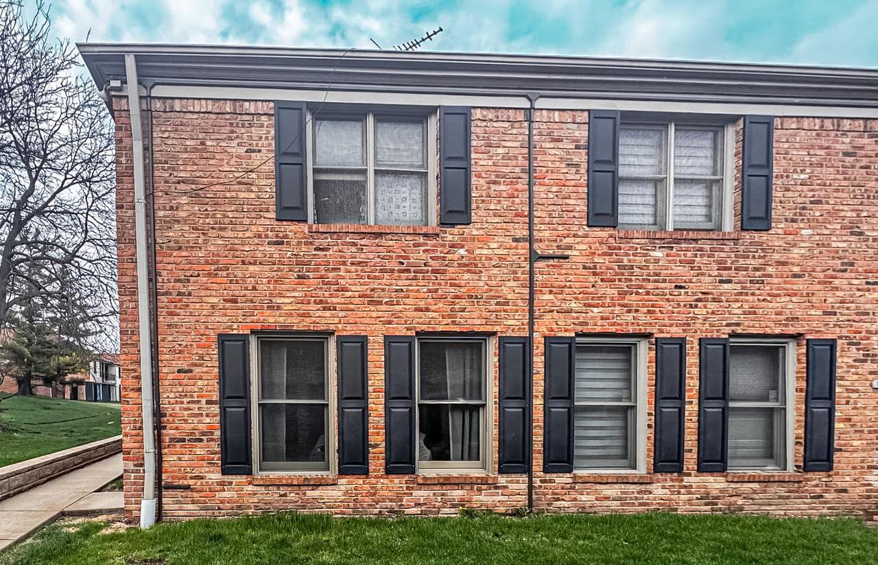 1744 Bristol Walk, Hoffman Estates, IL 60169