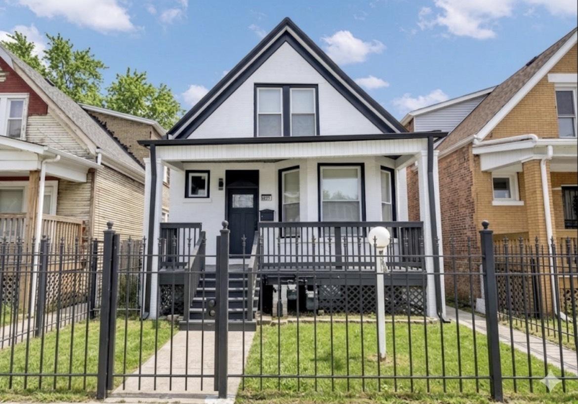 6607 S Oakley Ave., Chicago, IL 60636