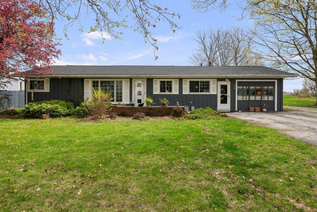 216 N Harlan St., Neponset, IL 61345