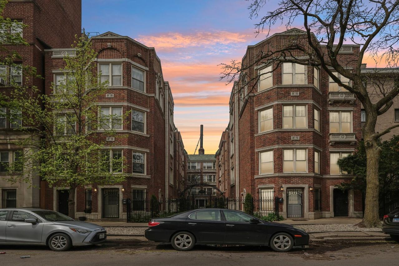 5404 N Kenmore Ave. #3, Chicago, IL 60640