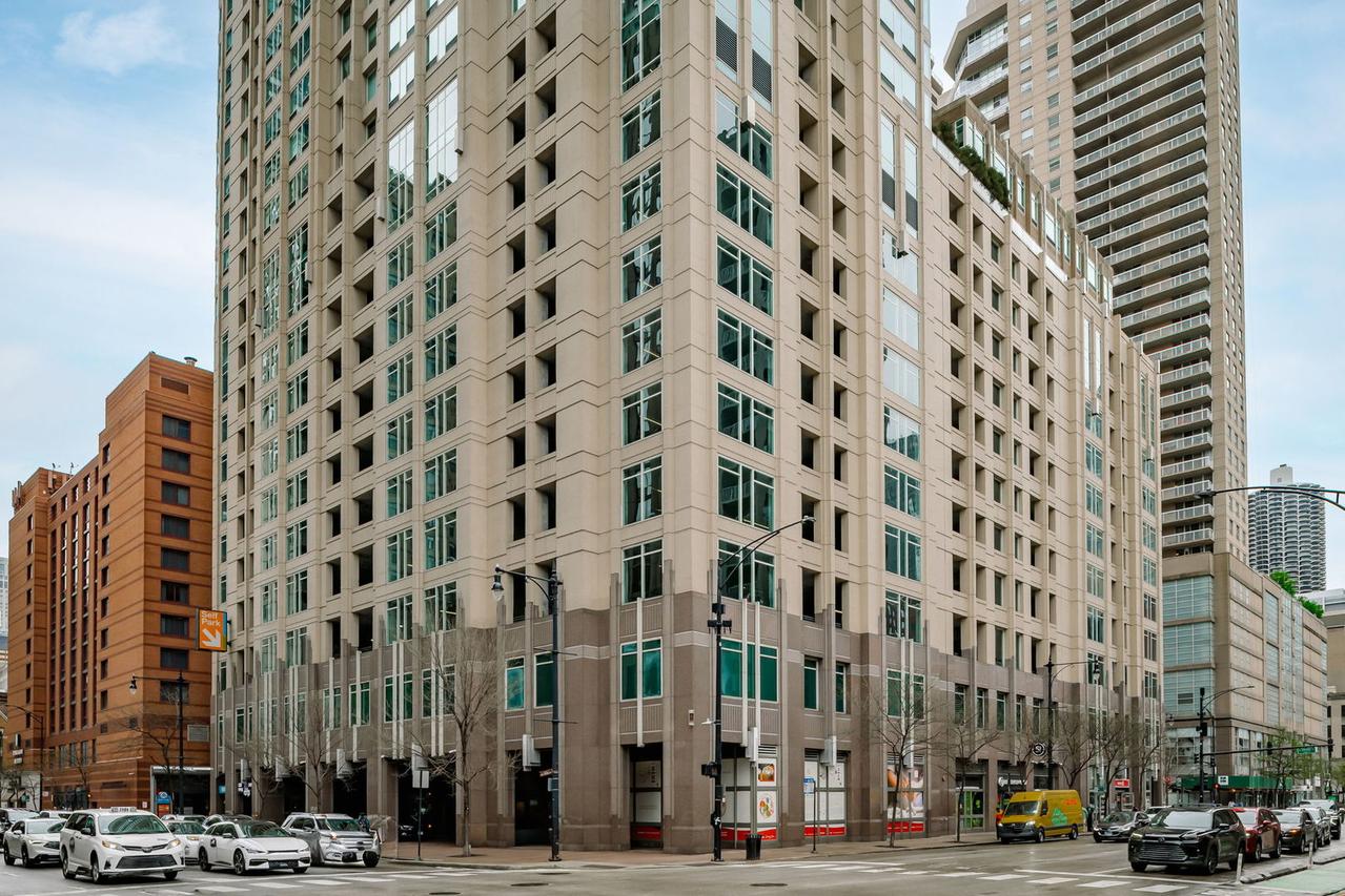 33 W Ontario St. #47A, Chicago, IL 60654