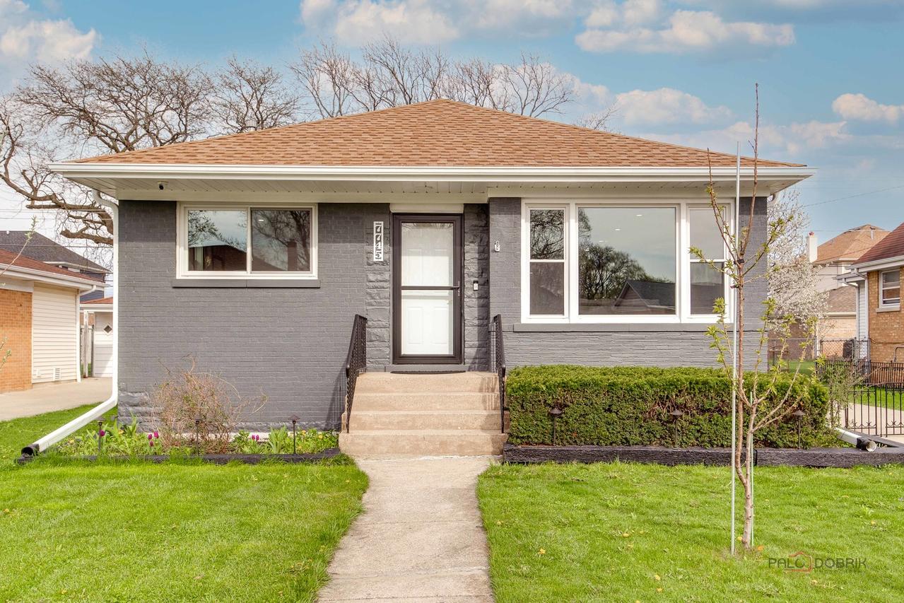 7745 N Nora Ave., Niles, IL 60714