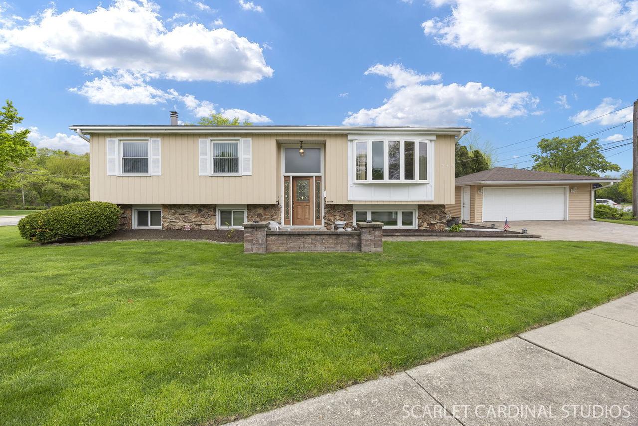 940 S Villa Ave., Villa Park, IL 60181