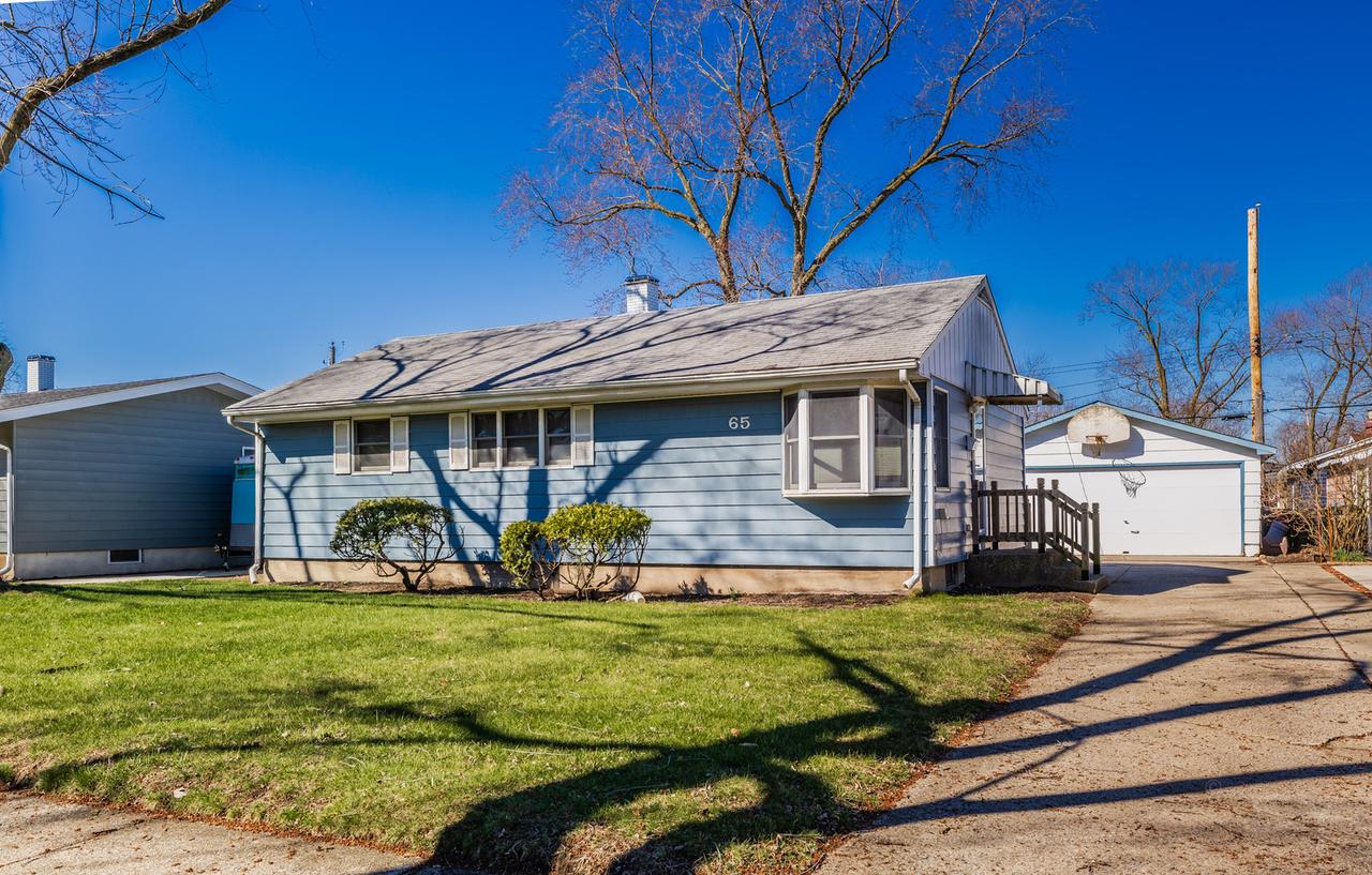 65 Indianwood Dr., Thornton, IL 60476