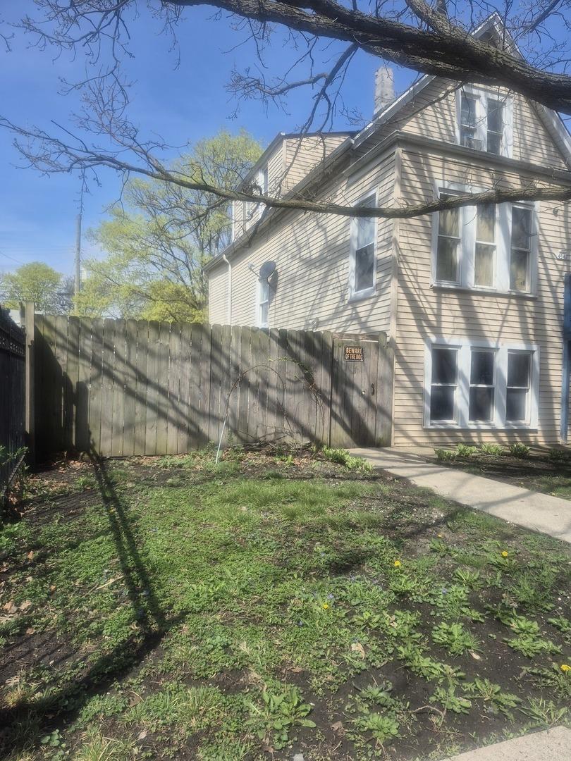 4542 N Karlov Ave., Chicago, IL 60630