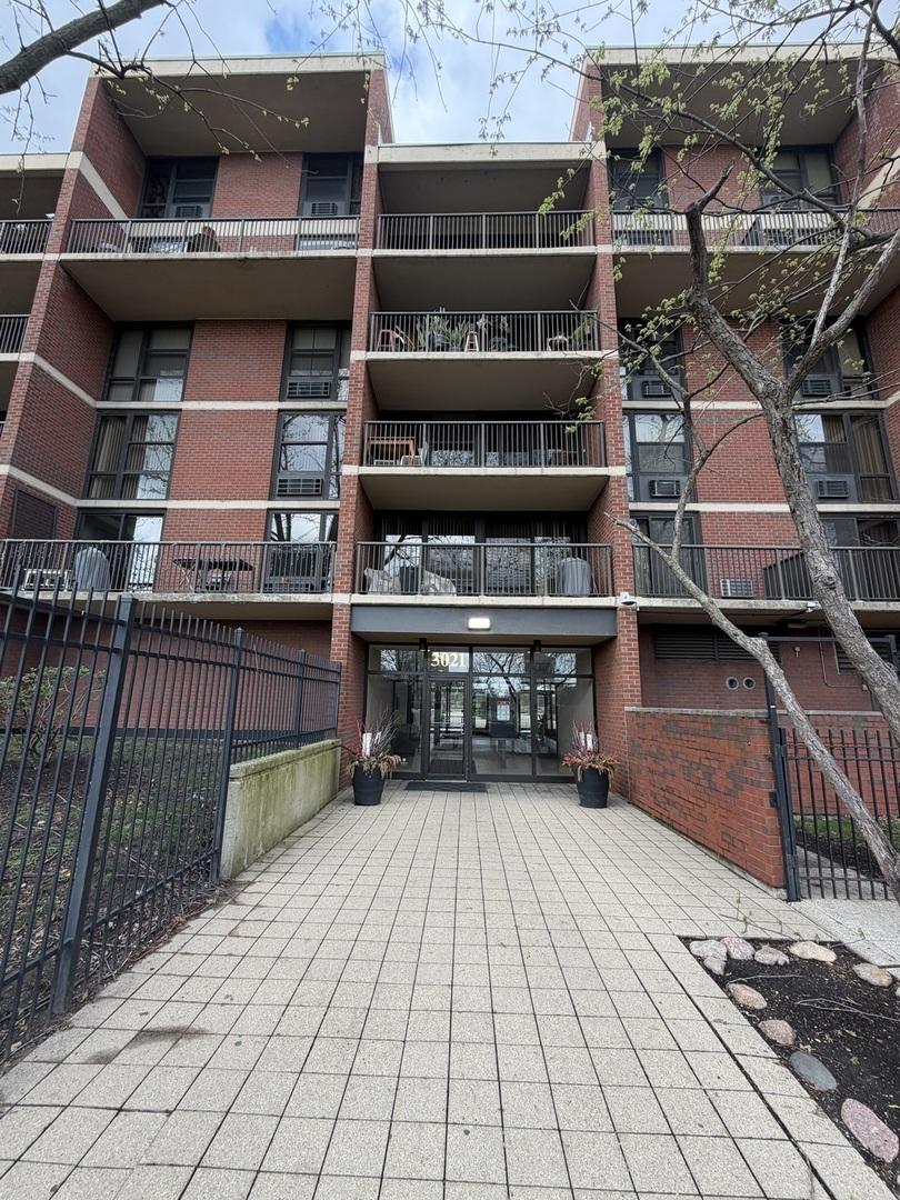 3021 S Michigan Ave. #507, Chicago, IL 60616