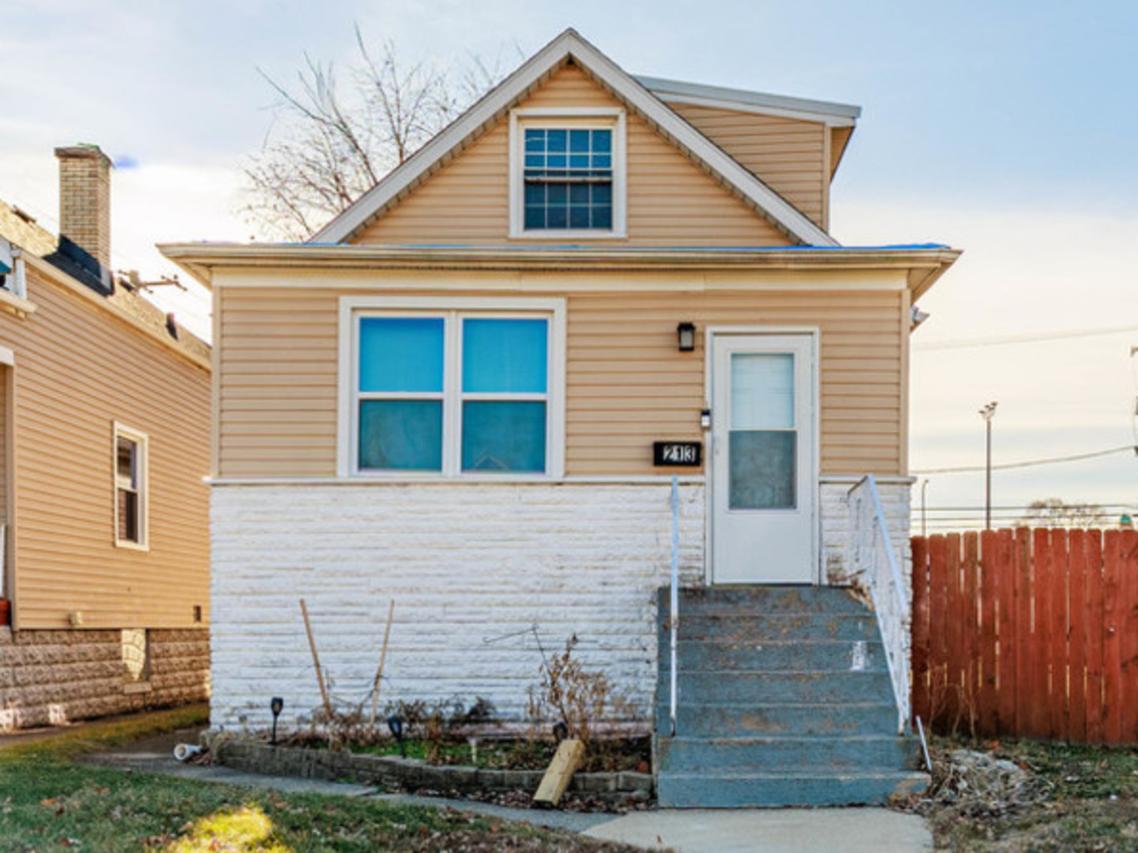 213 153rd Pl., Calumet City, IL 60409