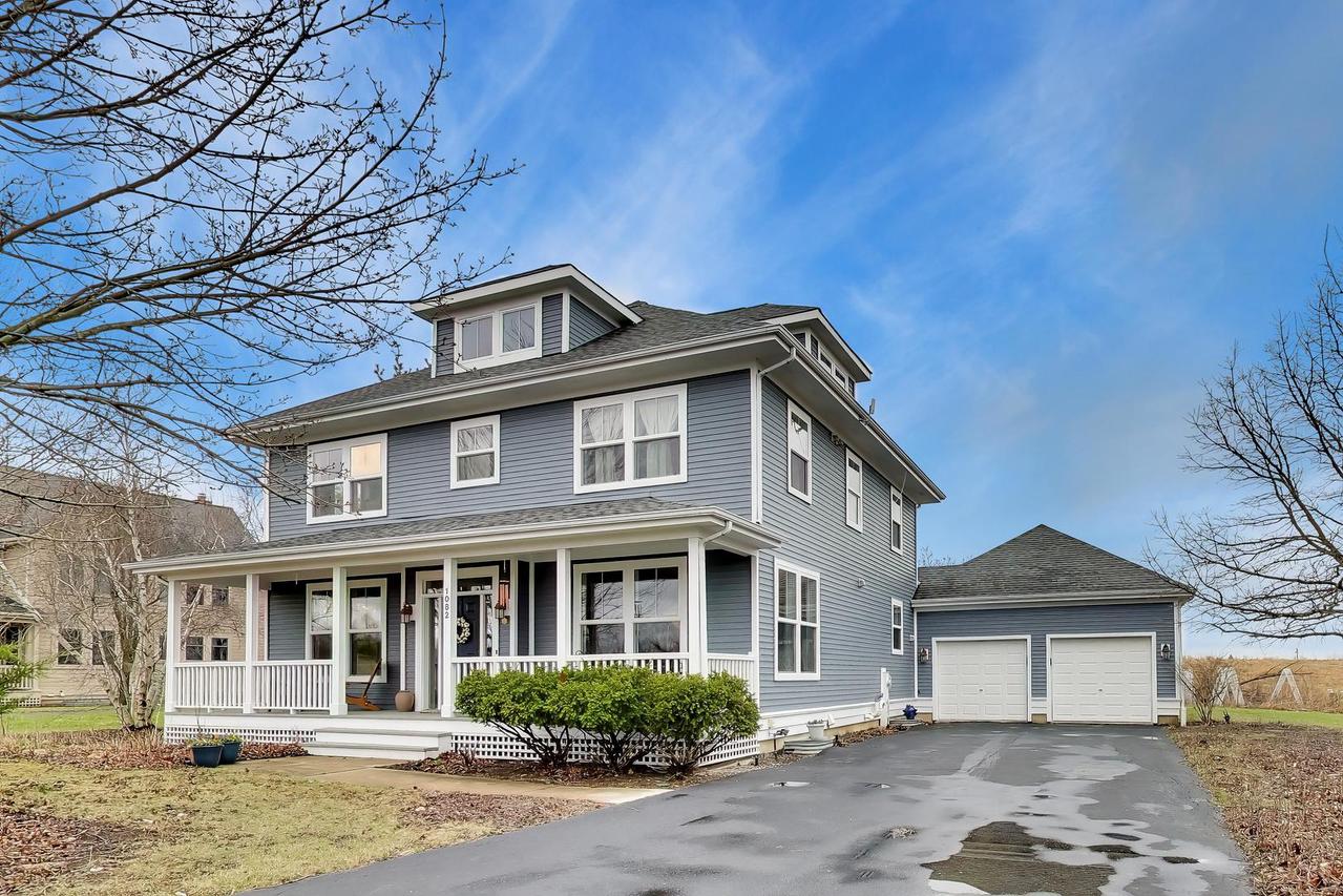 1082 Prairie Tr., Grayslake, IL 60030