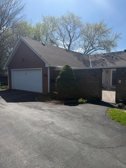 3 Calchester On Auburn Rd., Rolling Meadows, IL 60008