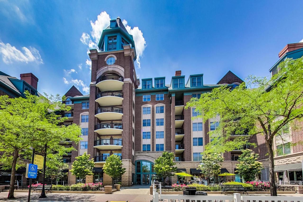 44 N Vail Ave. #505, Arlington Heights, IL 60005