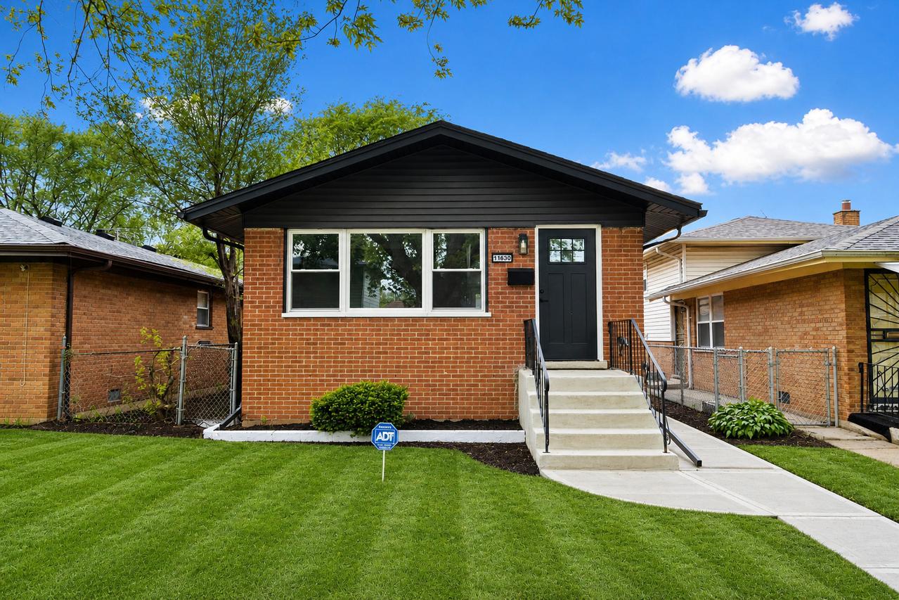 11630 S May St., Chicago, IL 60643