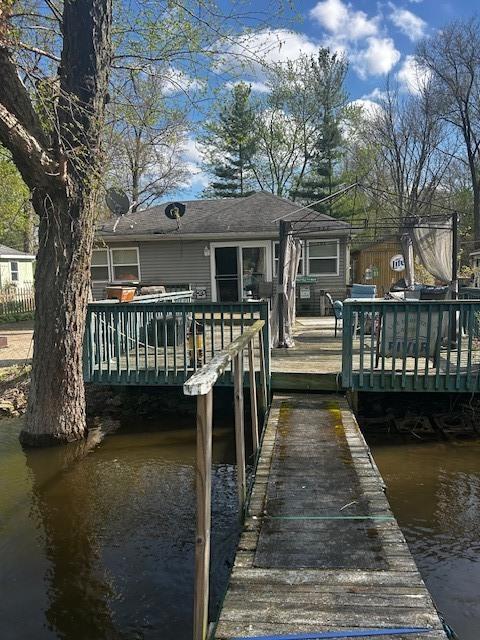 2693 N River Isle Rd., Momence, IL 60954