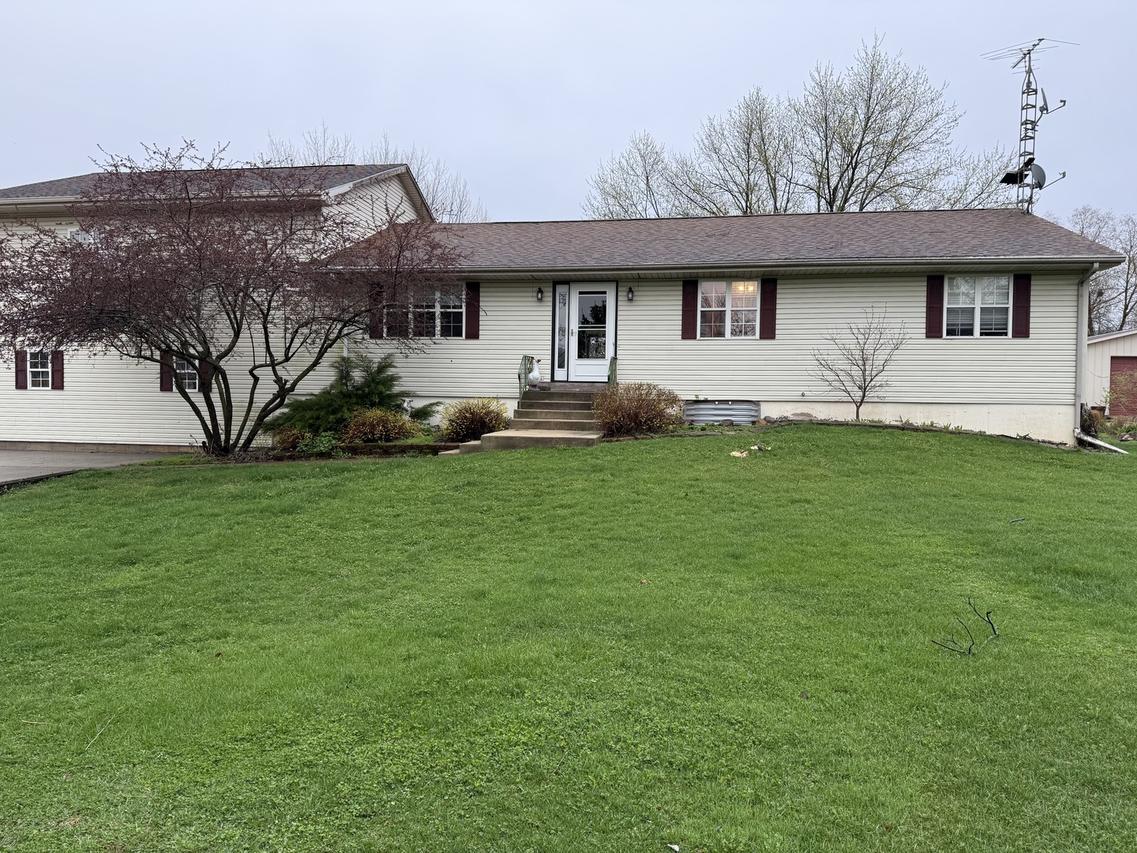 6208 Oak St., Harvard, IL 60033