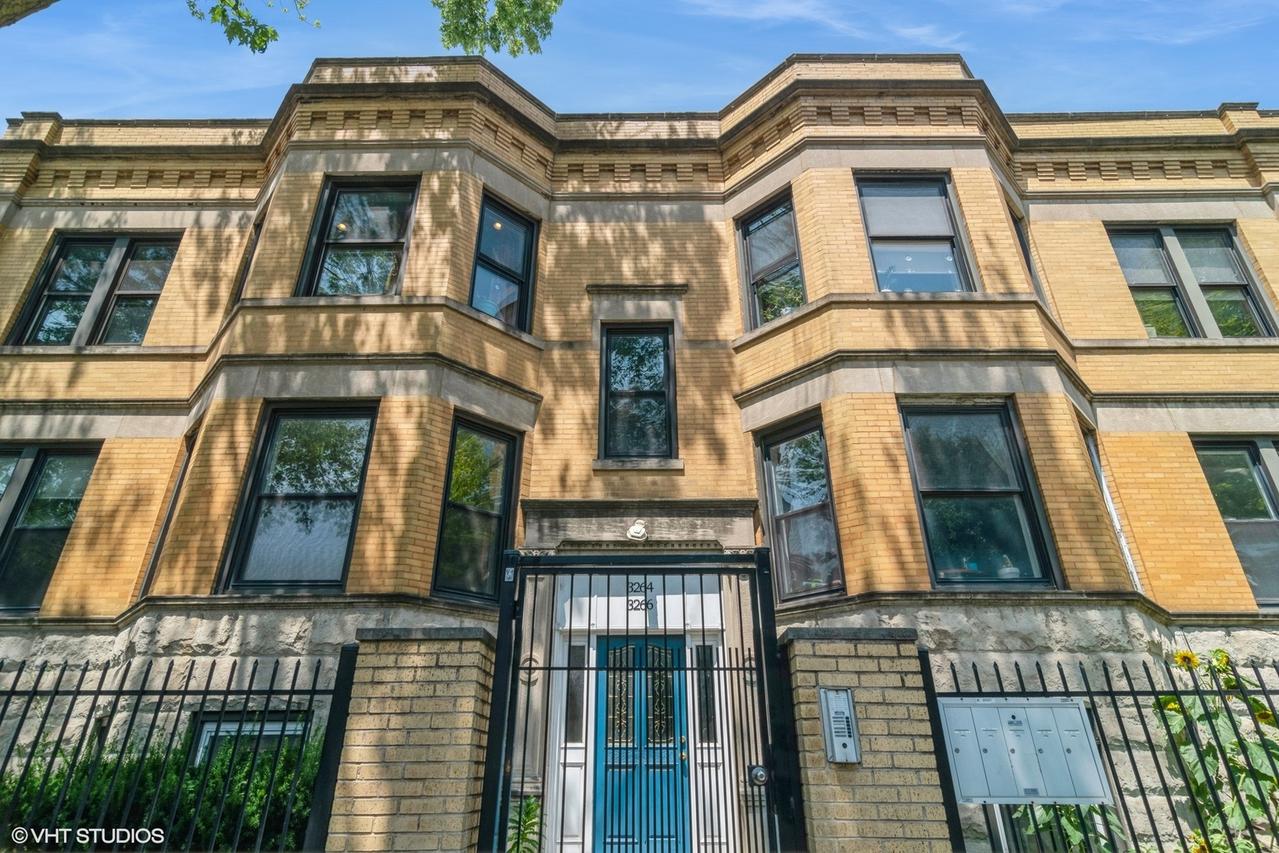 3266 W Wrightwood Ave. #2, Chicago, IL 60647