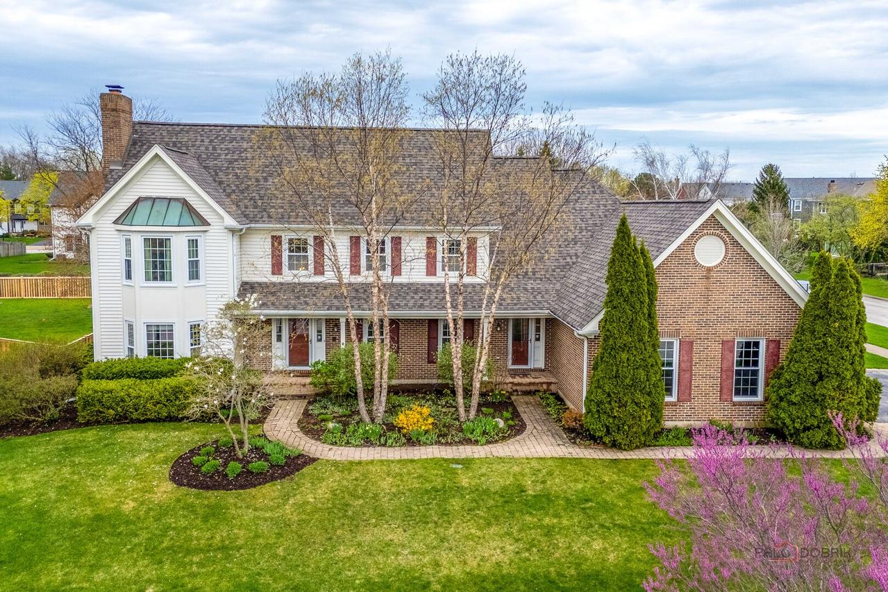 383 Barn Swallow Ln., Vernon Hills, IL 60061