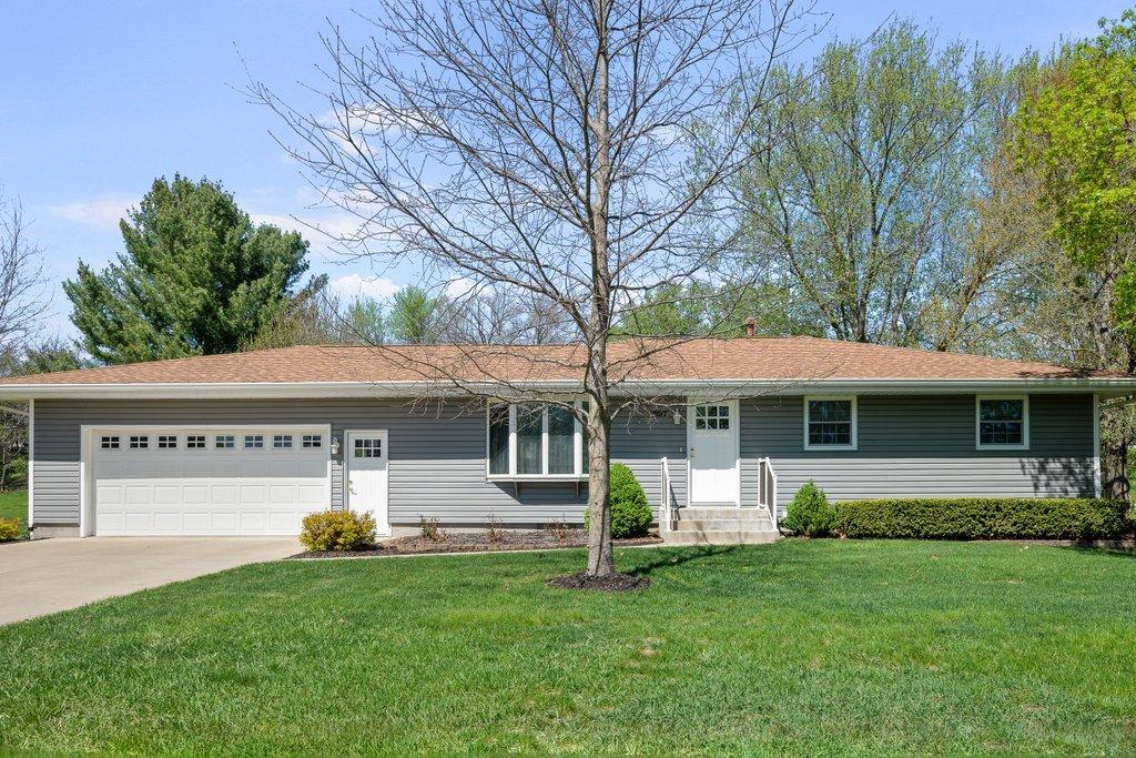 207 Amber Ln., Geneseo, IL 61254