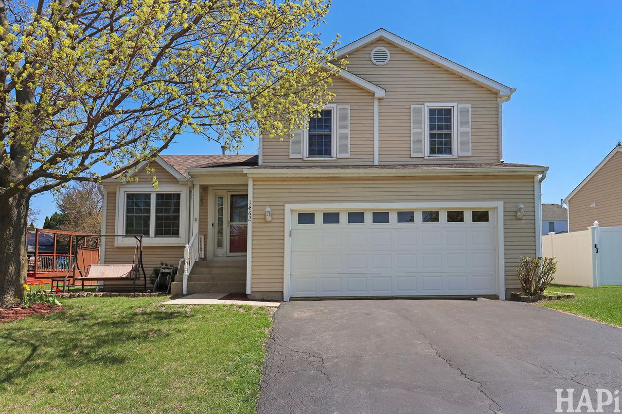 1462 Carriage Ln., Lake Villa, IL 60046