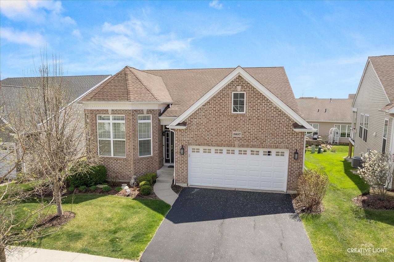 3857 Double Eagle Dr., Elgin, IL 60124