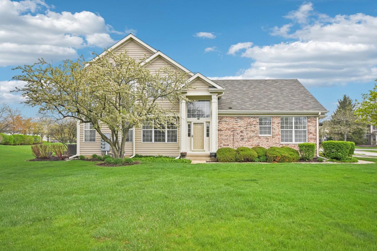 917 Havenshire Rd., Naperville, IL 60565