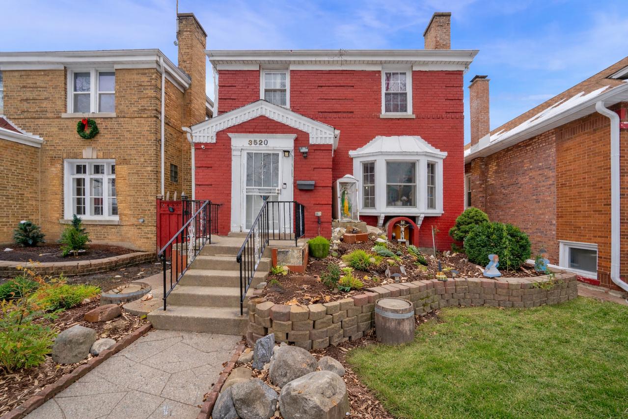 3520 Ridgeland Ave., Berwyn, IL 60402
