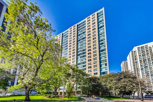 3180 N Lake Shore Dr. #2E, Chicago, IL 60657