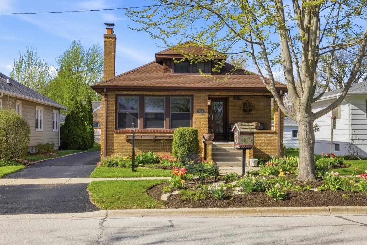 628 Franklin St., Downers Grove, IL 60515