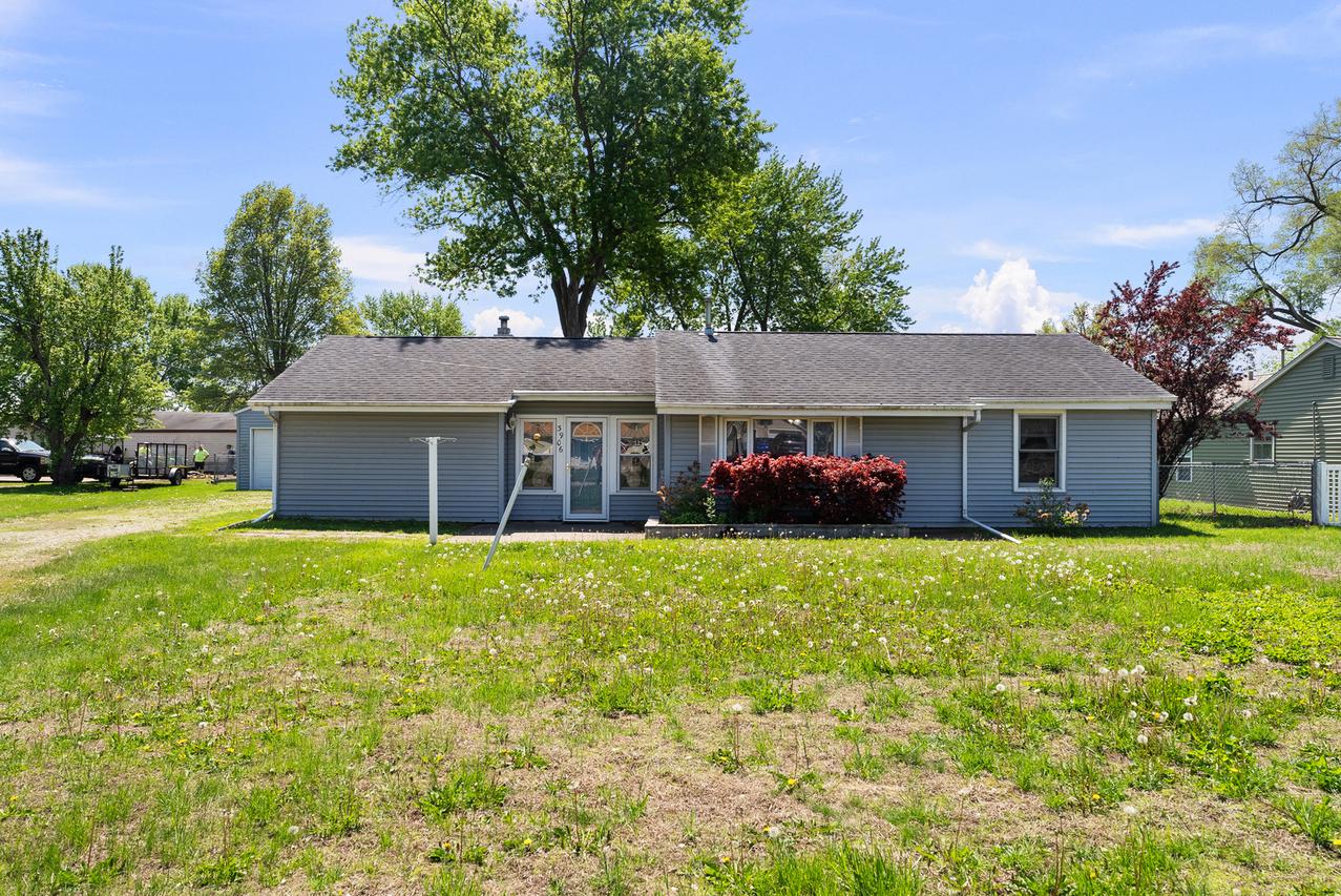 3906 Morton Dr., East Moline, IL 61244