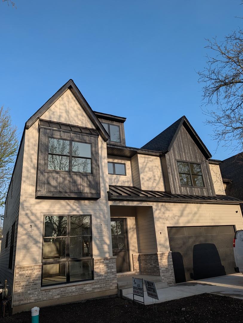 120 N Walnut St., Elmhurst, IL 60126