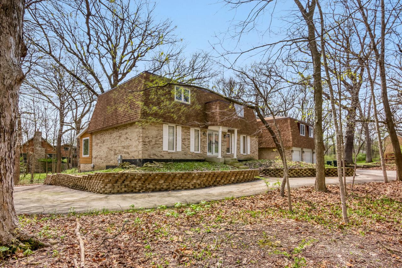 855 Drummore Ln., Frankfort, IL 60423