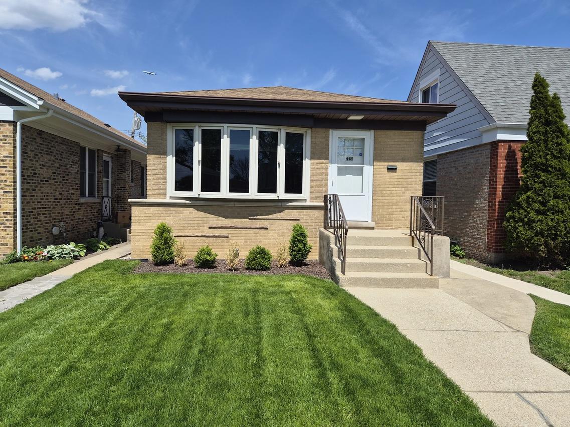 7728 W Talcott Ave., Chicago, IL 60631