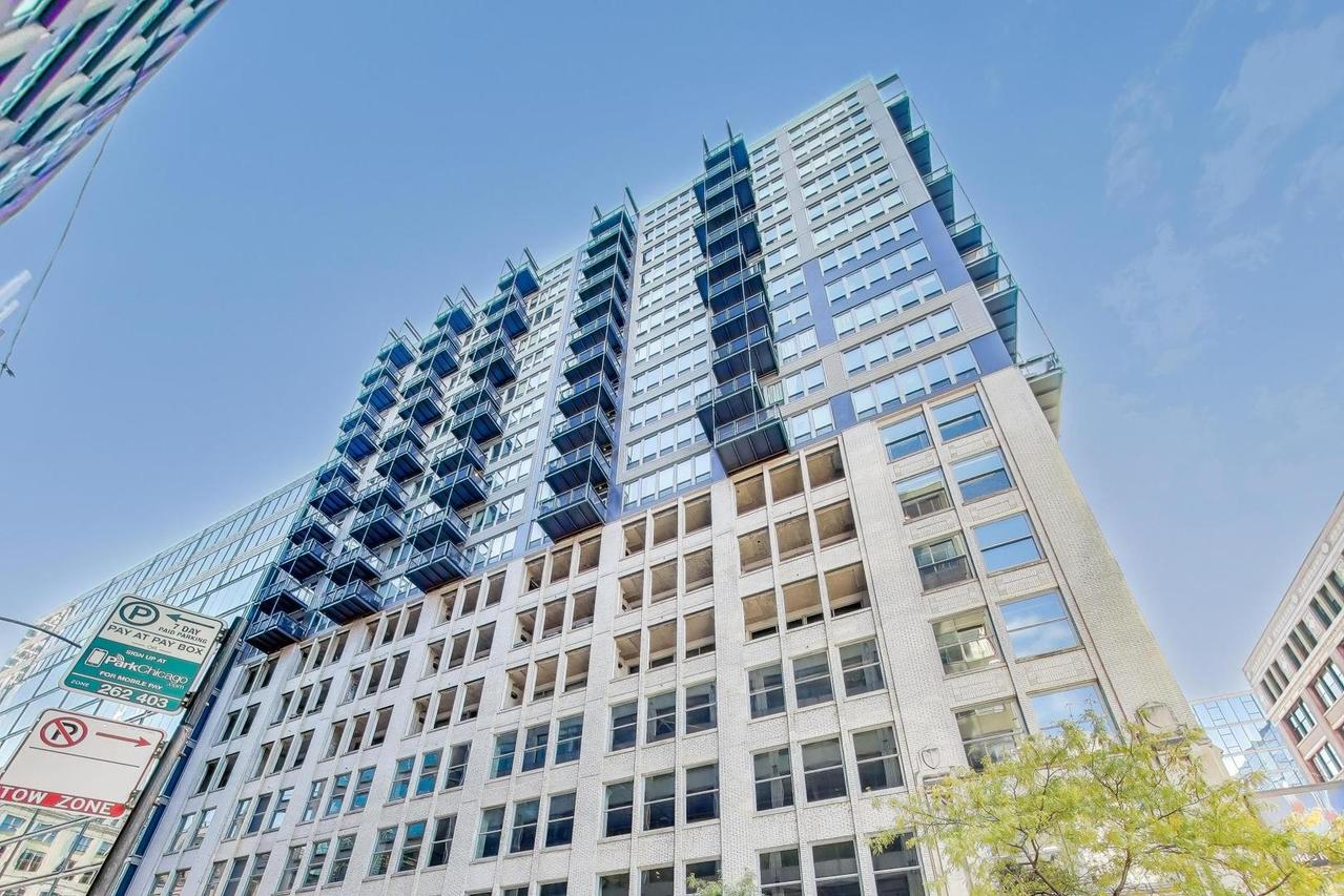 565 W Quincy St. #801, Chicago, IL 60661