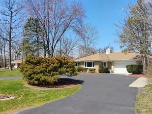 17w120 Woodland Ave., Bensenville, IL 60106