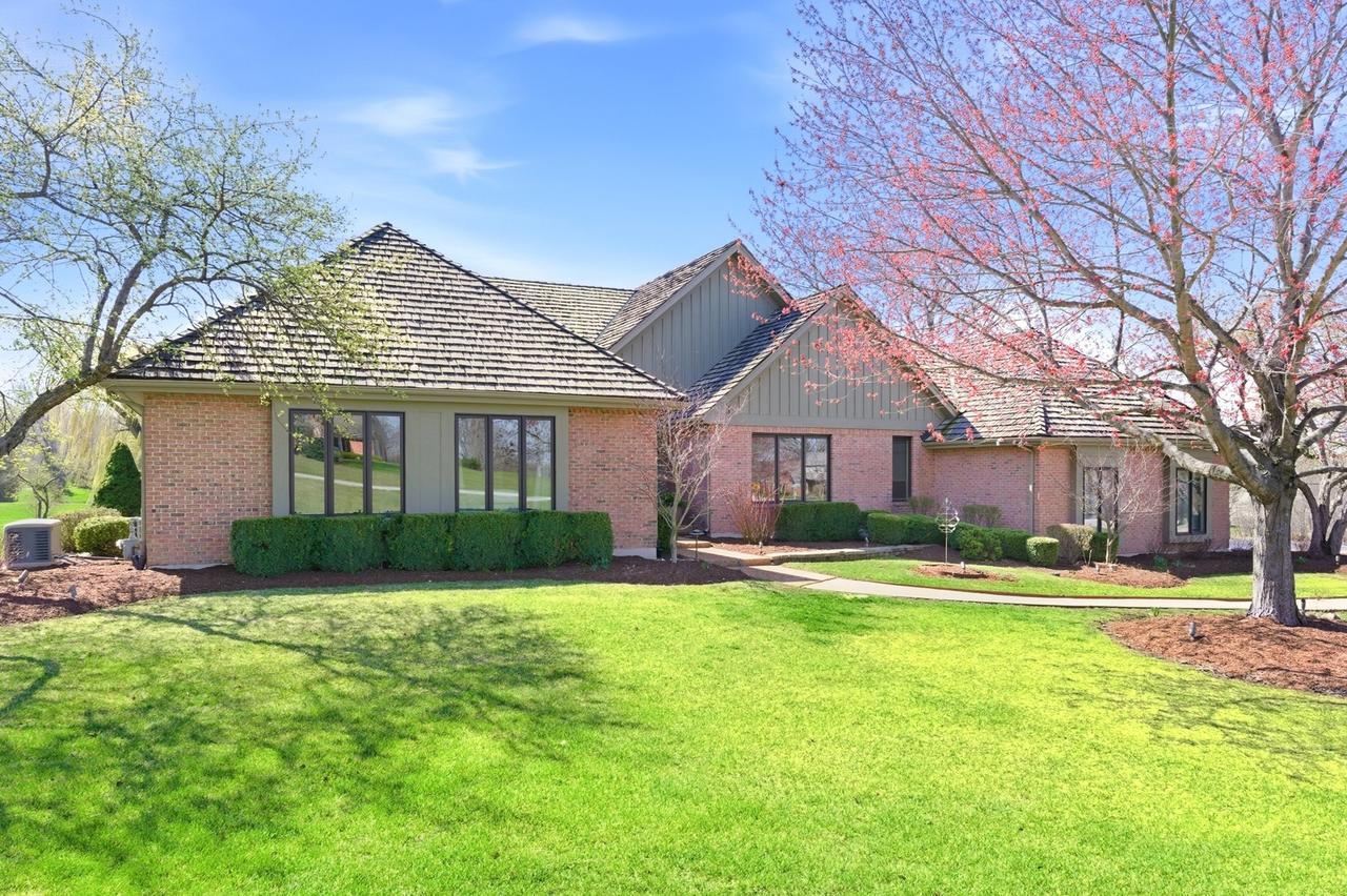 25955 Timberlake Rd., Barrington, IL 60010