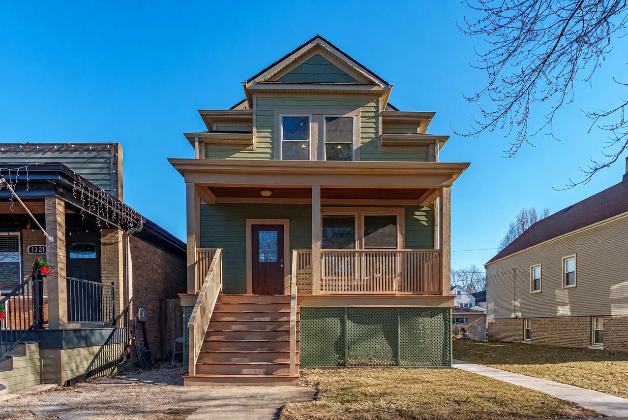 1323 Home Ave., Berwyn, IL 60402