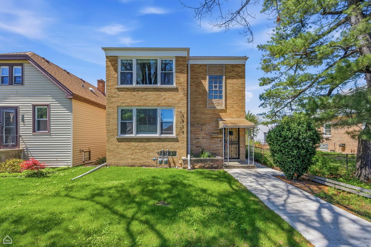 2918 N 75th Ct., Elmwood Park, IL 60707