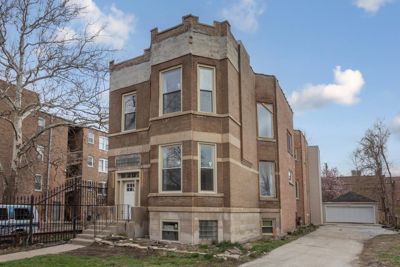 [Address Hidden by Seller], Chicago, IL 60649