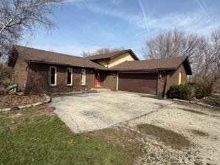 1609 Illini Dr., New Lenox, IL 60451