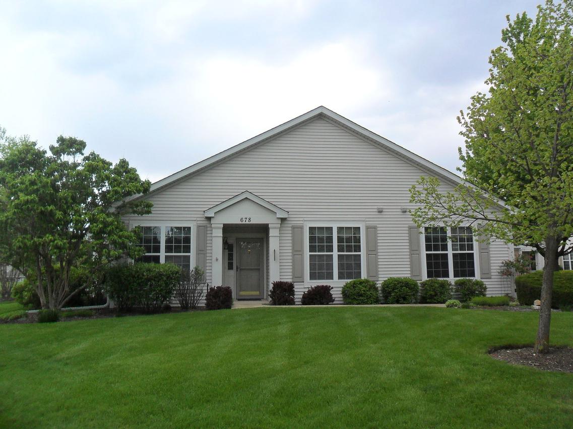 678 Cadillac Cir., Romeoville, IL 60446