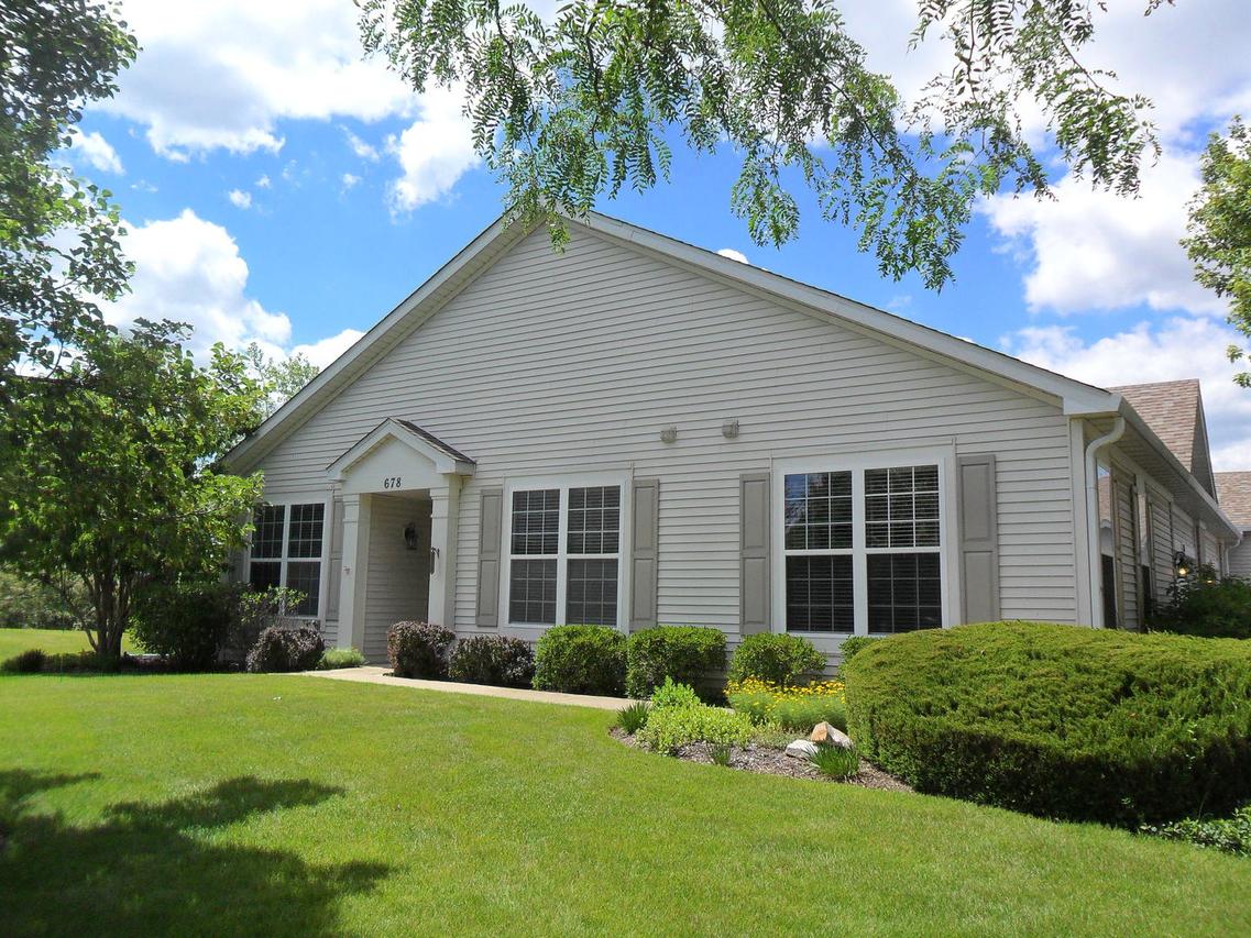 678 Cadillac Cir., Romeoville, IL 60446