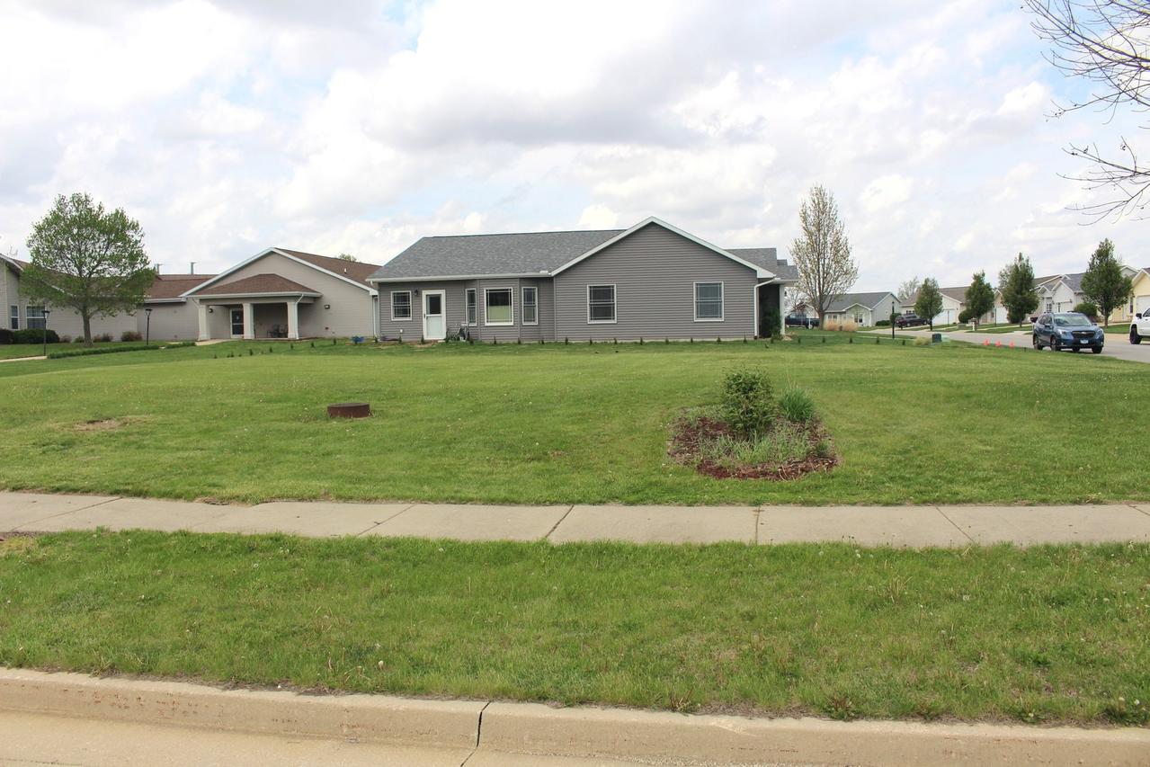 1 Liberty Ln., Clinton, IL 61727