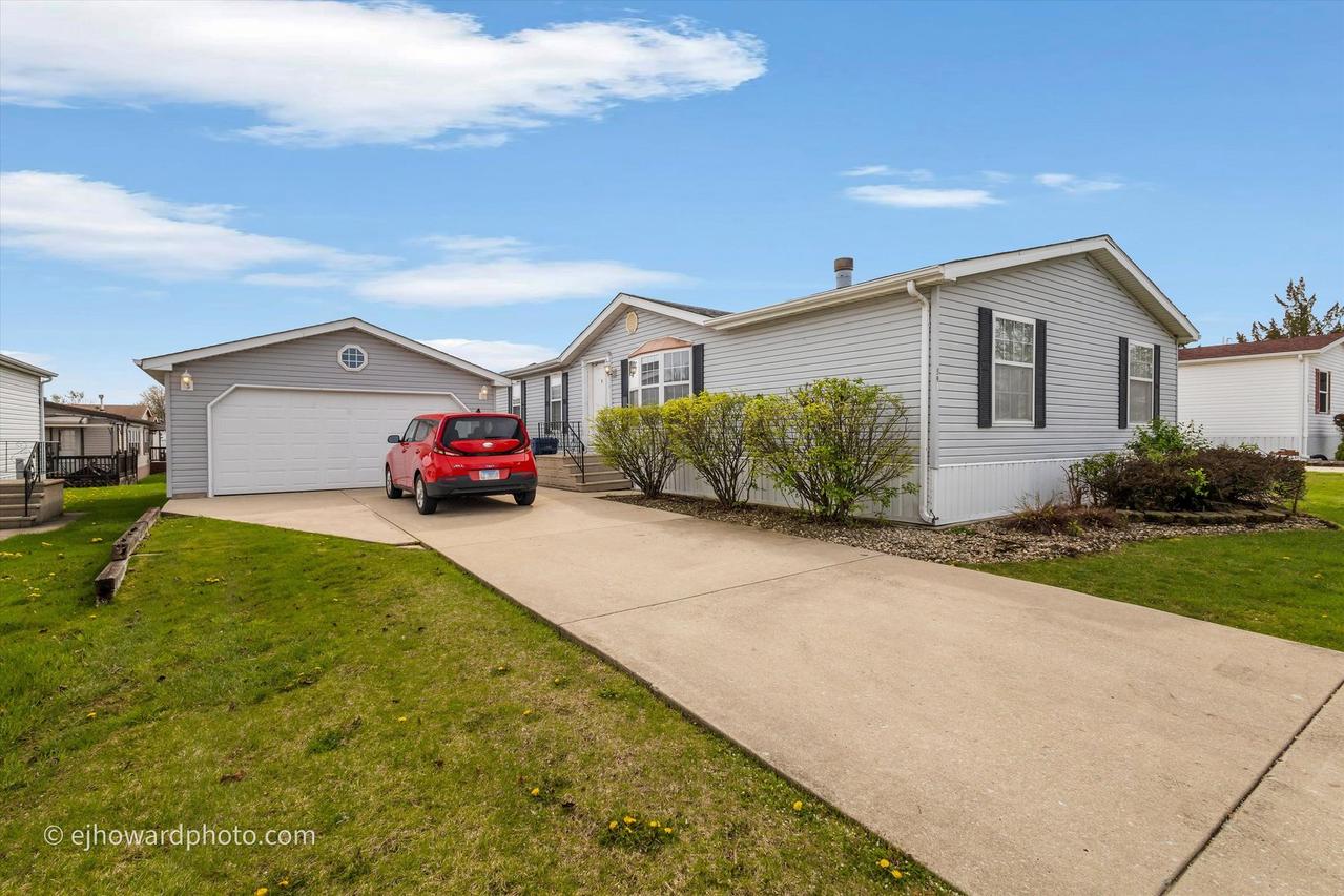 59 Crocus Ln., Matteson, IL 60443