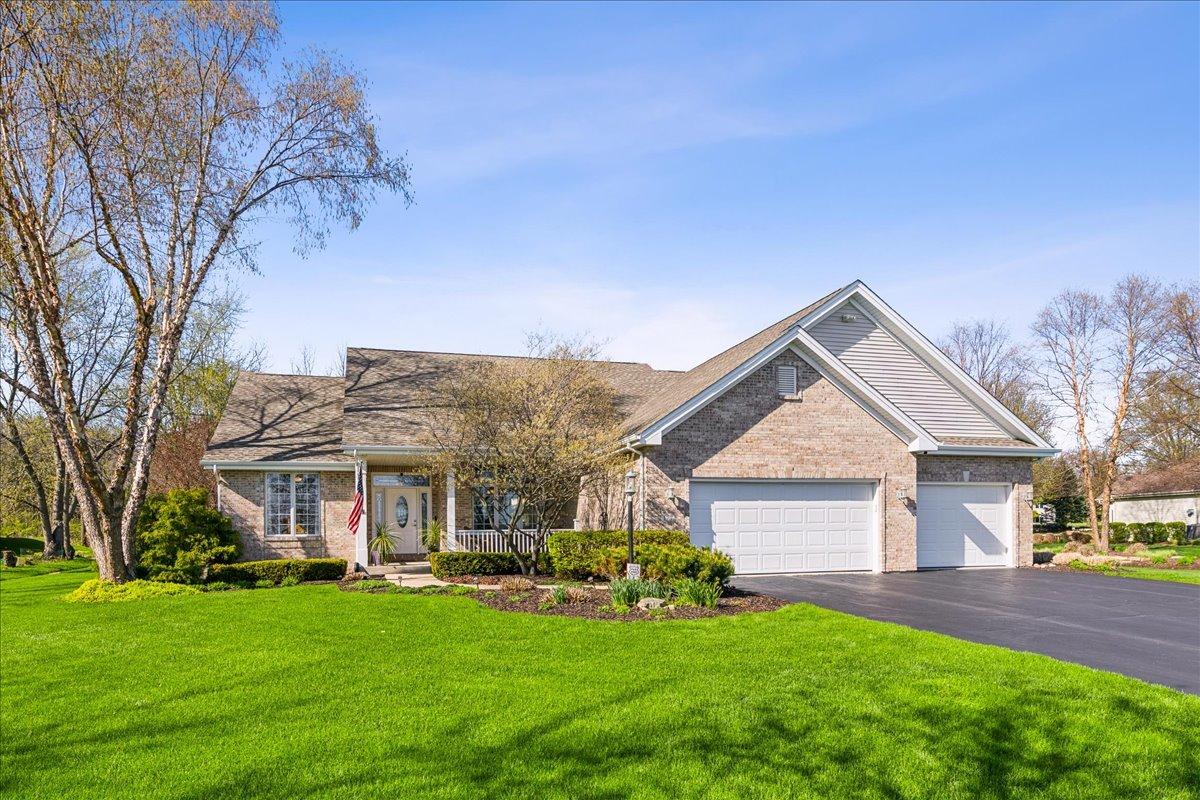 177 Titleist Tr., Poplar Grove, IL 61065