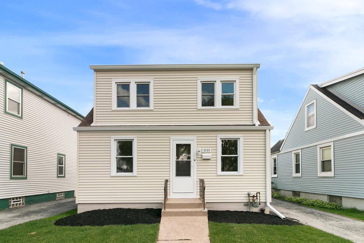 3535 W 116th Pl., Chicago, IL 60655